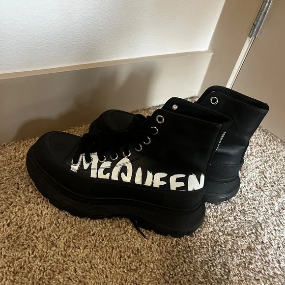 Alexander McQueen Boots